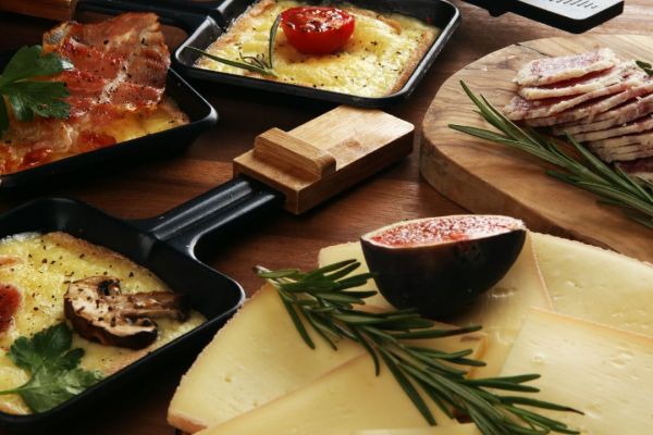 Raclette, hot stone grill, and aperitif platters to take away!